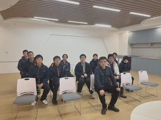 Members following the presentation carefully